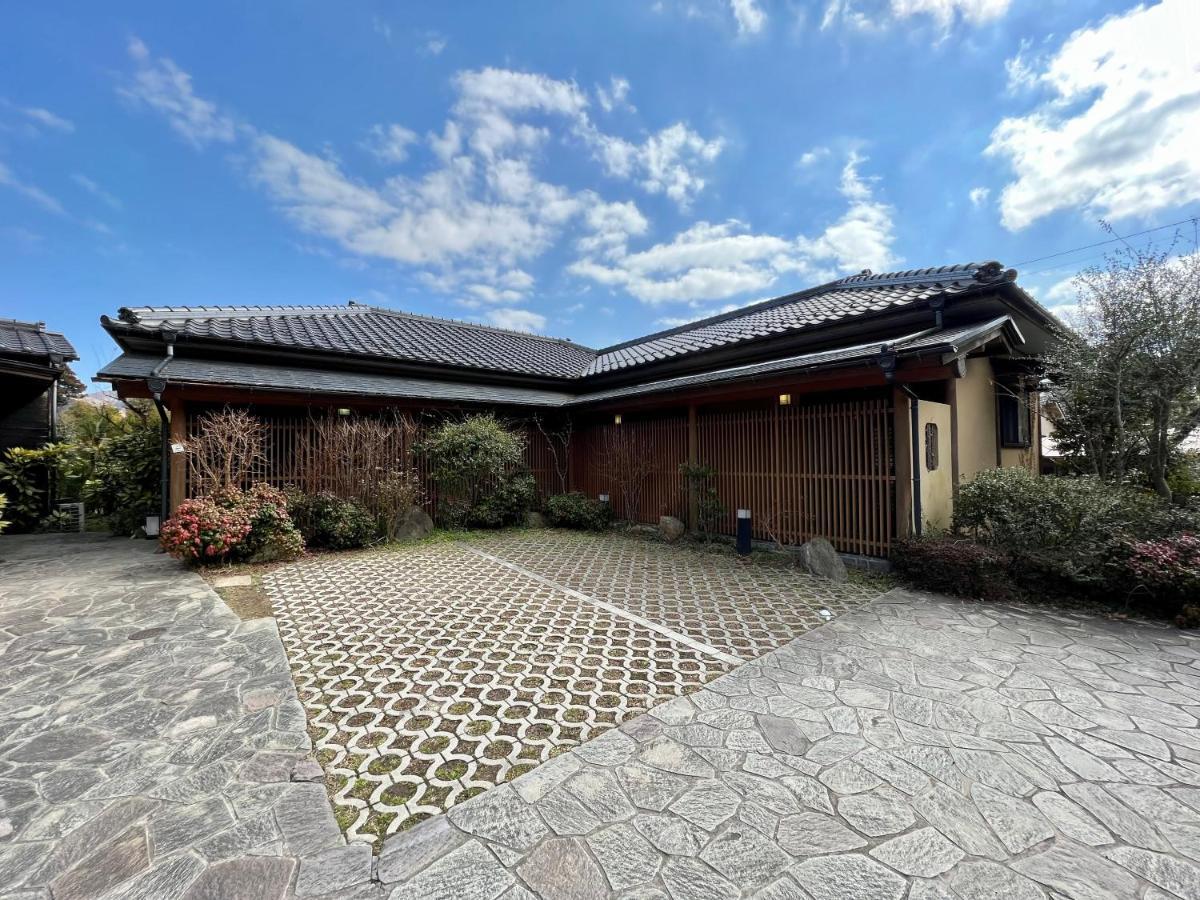 Ryokan Yamanami Юфу Екстериор снимка