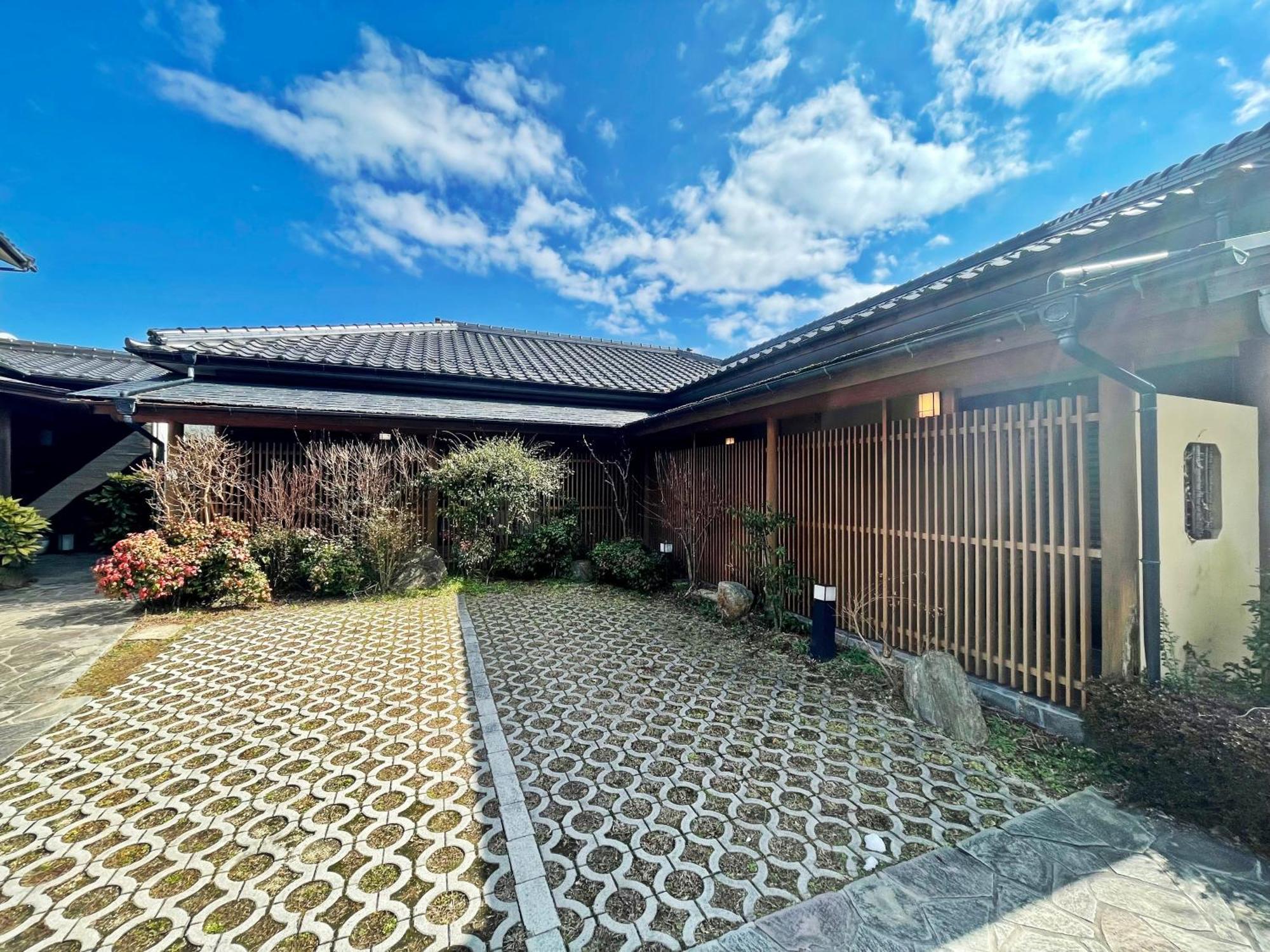 Ryokan Yamanami Юфу Екстериор снимка